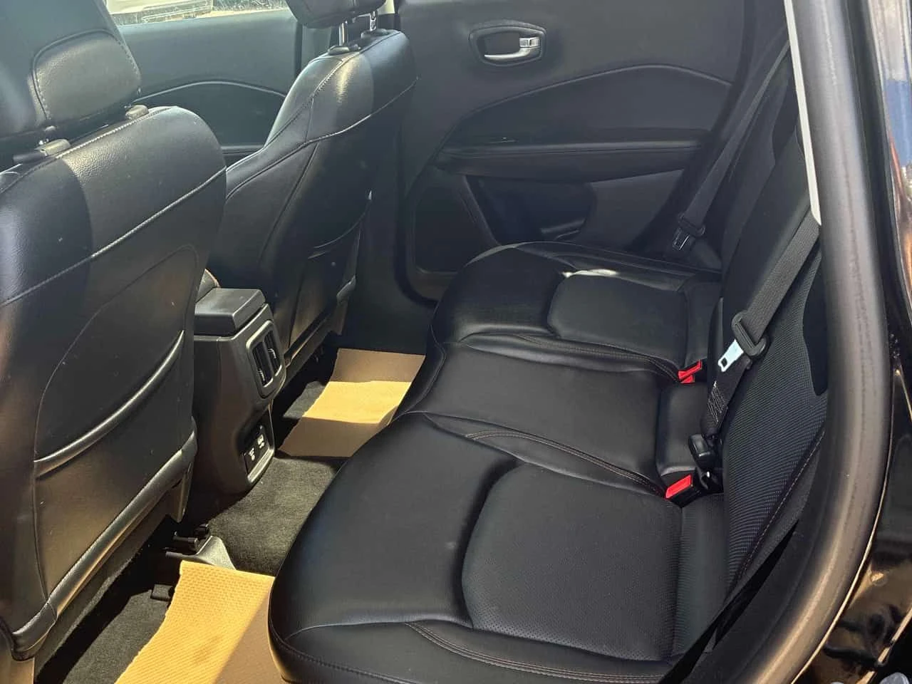 Jeep Compass * Limited * CARFAX * 2 КЛЮЧА * ПОДГРЕВИ * ПАНО * , снимка 13 - Автомобили и джипове - 54837098