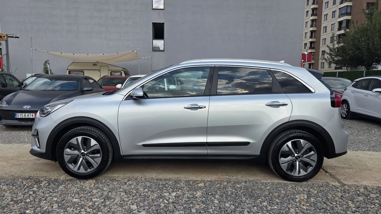 Kia Niro SOH100%/Premium, снимка 6 - Автомобили и джипове - 55827120