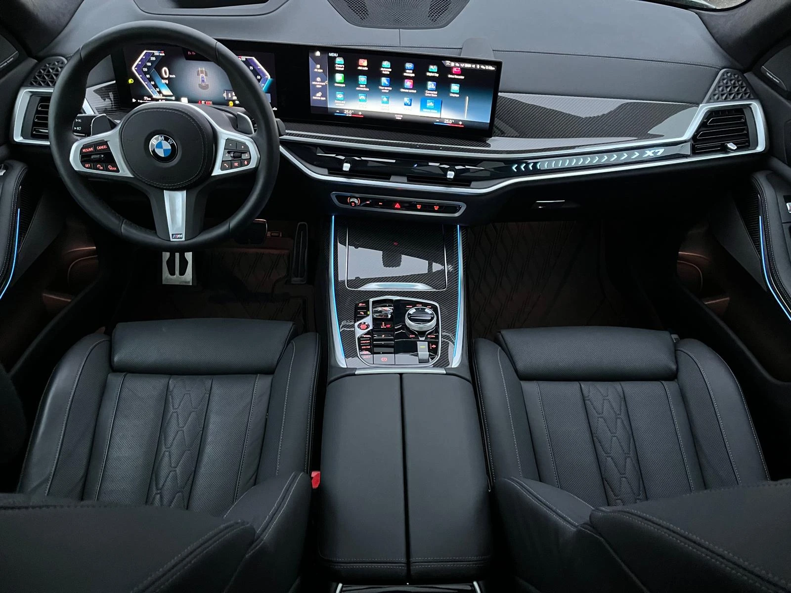 BMW X7 xDrive40i, снимка 14 - Автомобили и джипове - 56028169