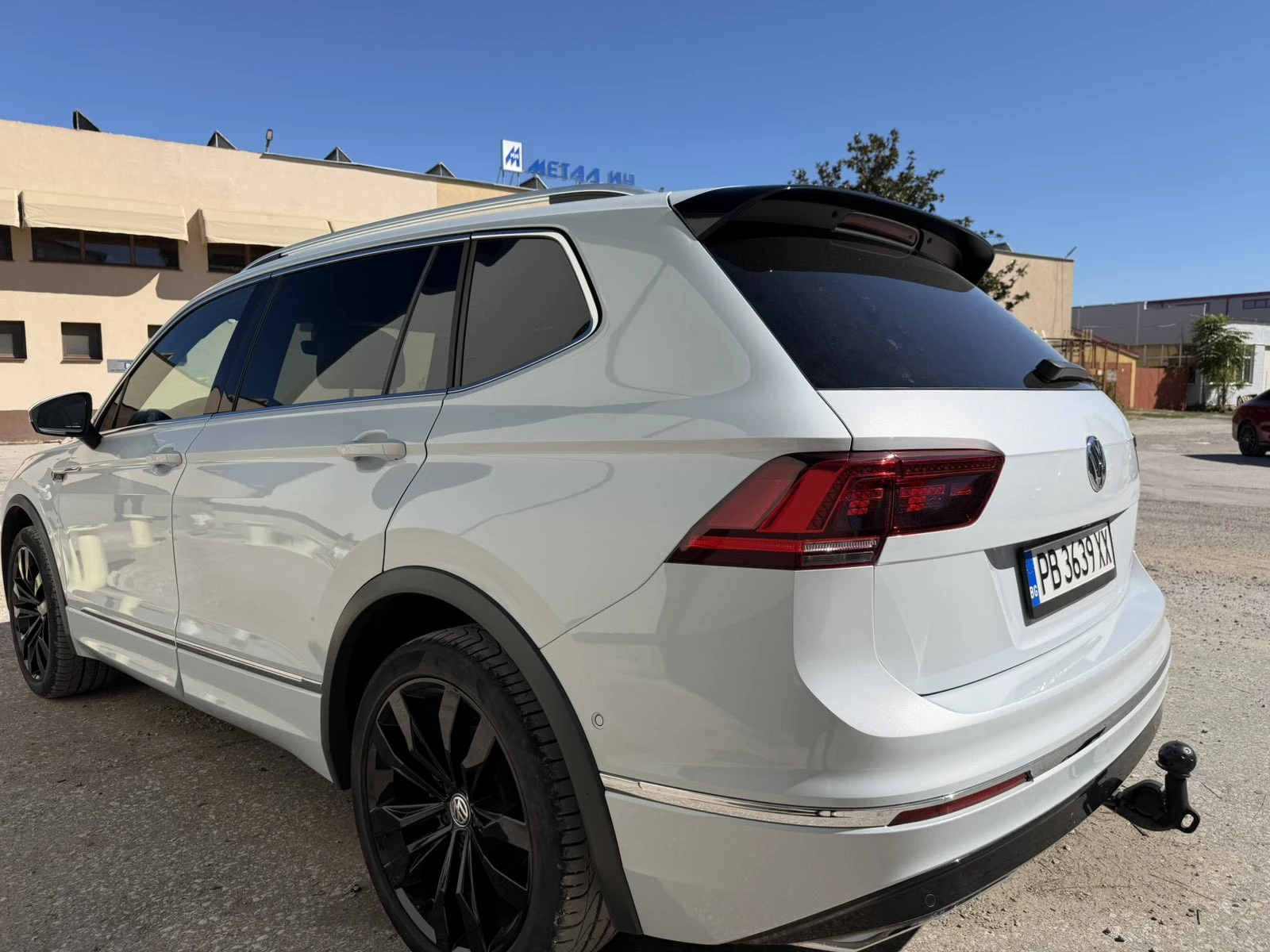 VW Tiguan SUV, снимка 4 - Автомобили и джипове - 56426497