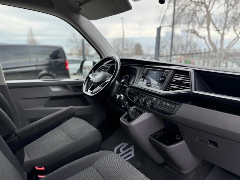 VW Transporter T6 2.0 TDI 4Motion 150kc MT6, снимка 13 - Бусове и автобуси - 53439129