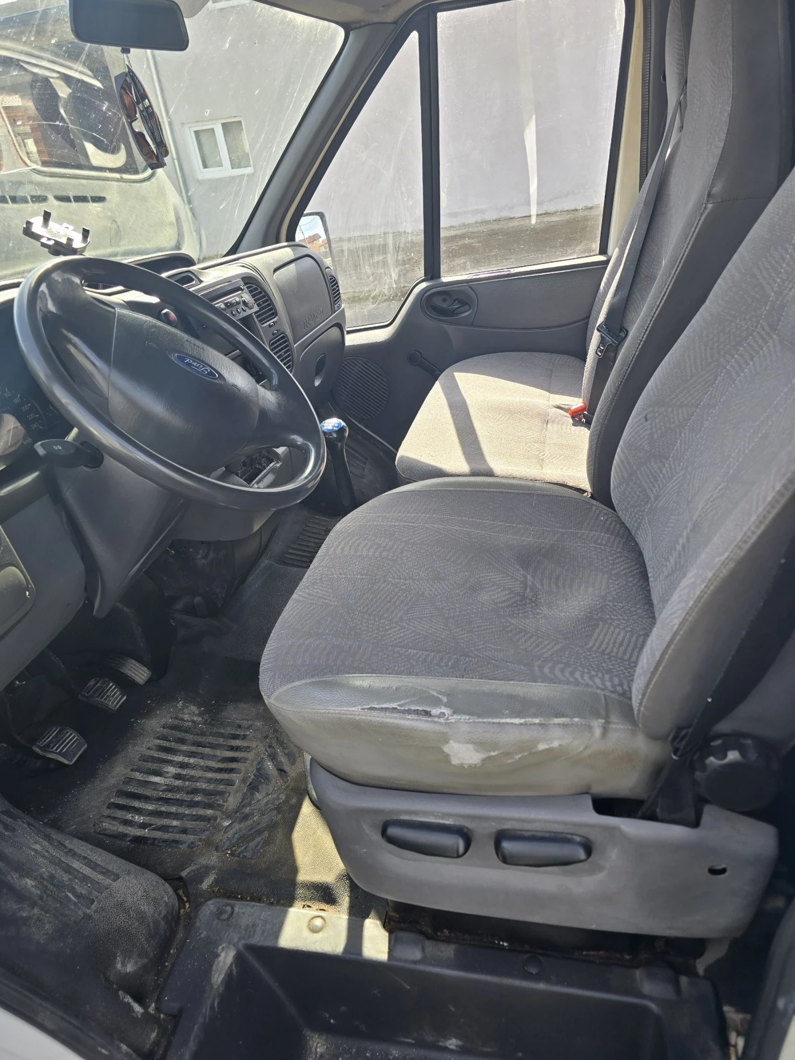 Ford Transit 2.0 D, снимка 4 - Бусове и автобуси - 53909578