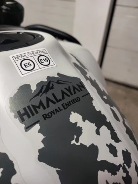Royal Enfield Hymalayan 452 white black grey | Mobile.bg    10