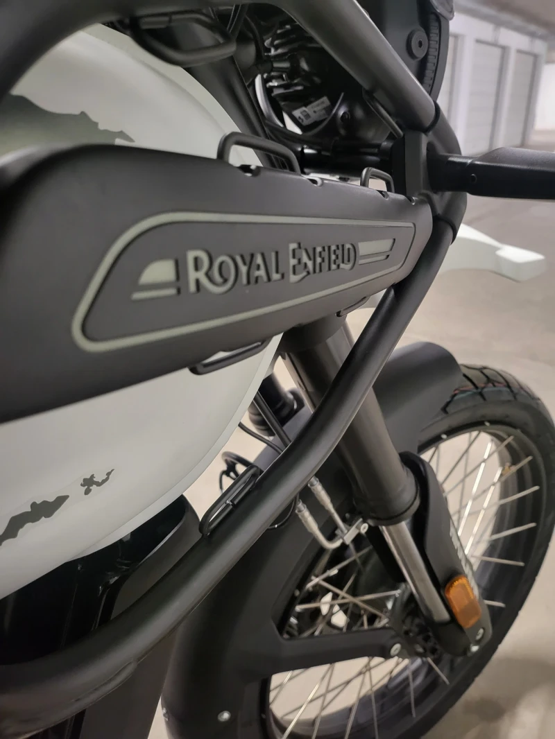 Royal Enfield Hymalayan 452 white black grey best price in EU, снимка 9 - Мотоциклети и мототехника - 52833186