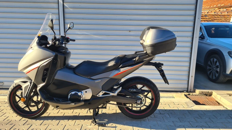Honda Integra 750i ABS/TCS, снимка 6 - Мотоциклети и мототехника - 52666253