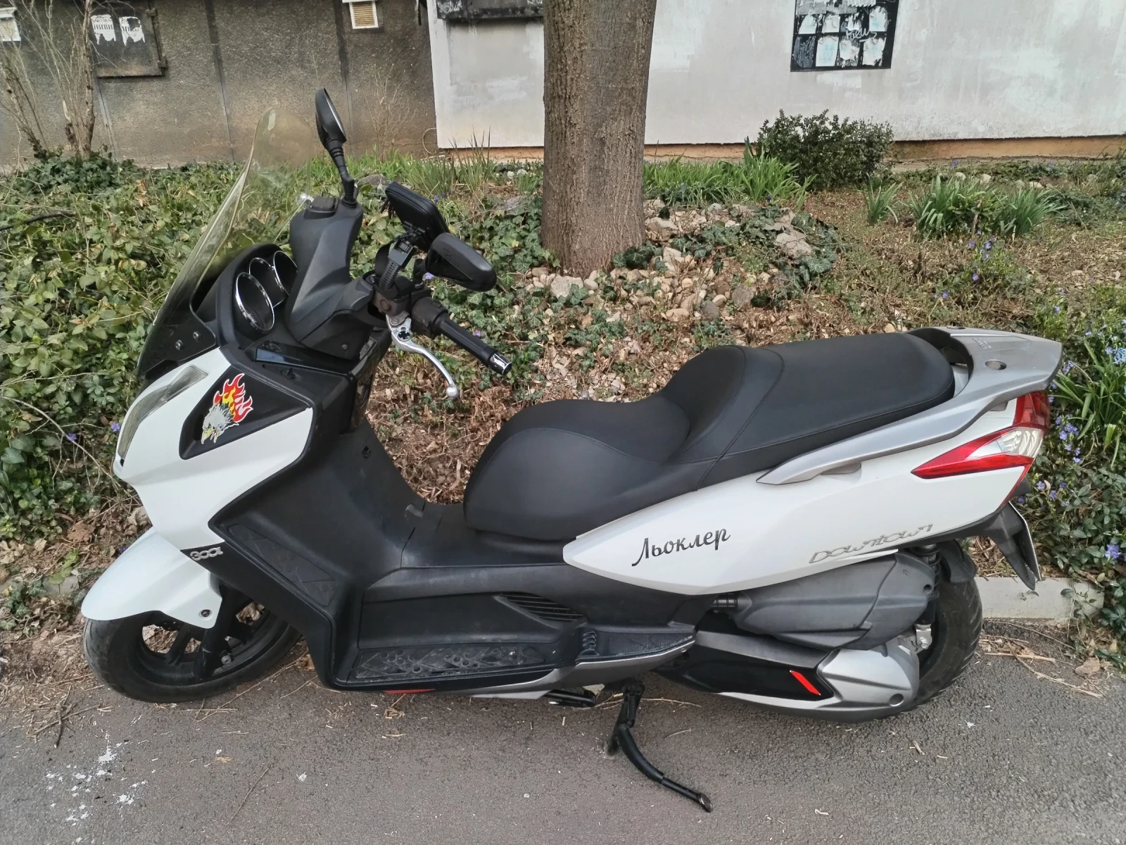 Kymco Downtown ABS -300 i, снимка 4 - Мотоциклети и мототехника - 53828704