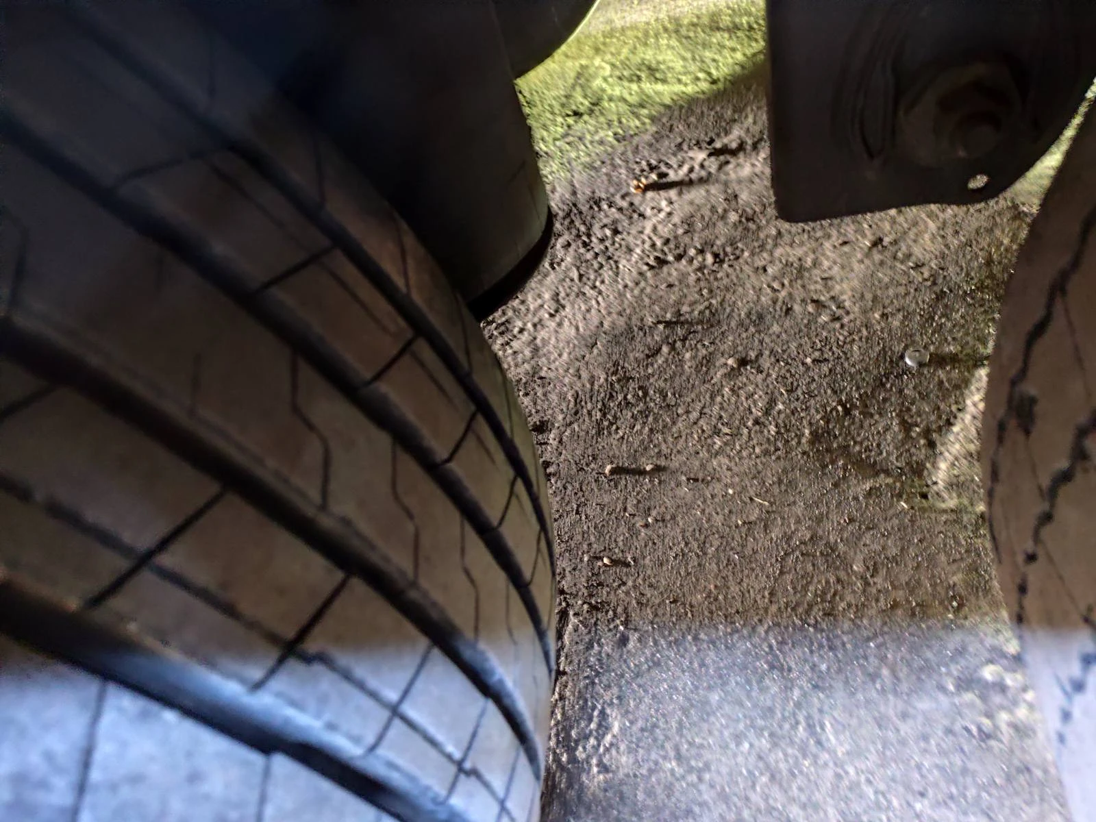  Krone 2  | Mobile.bg   14