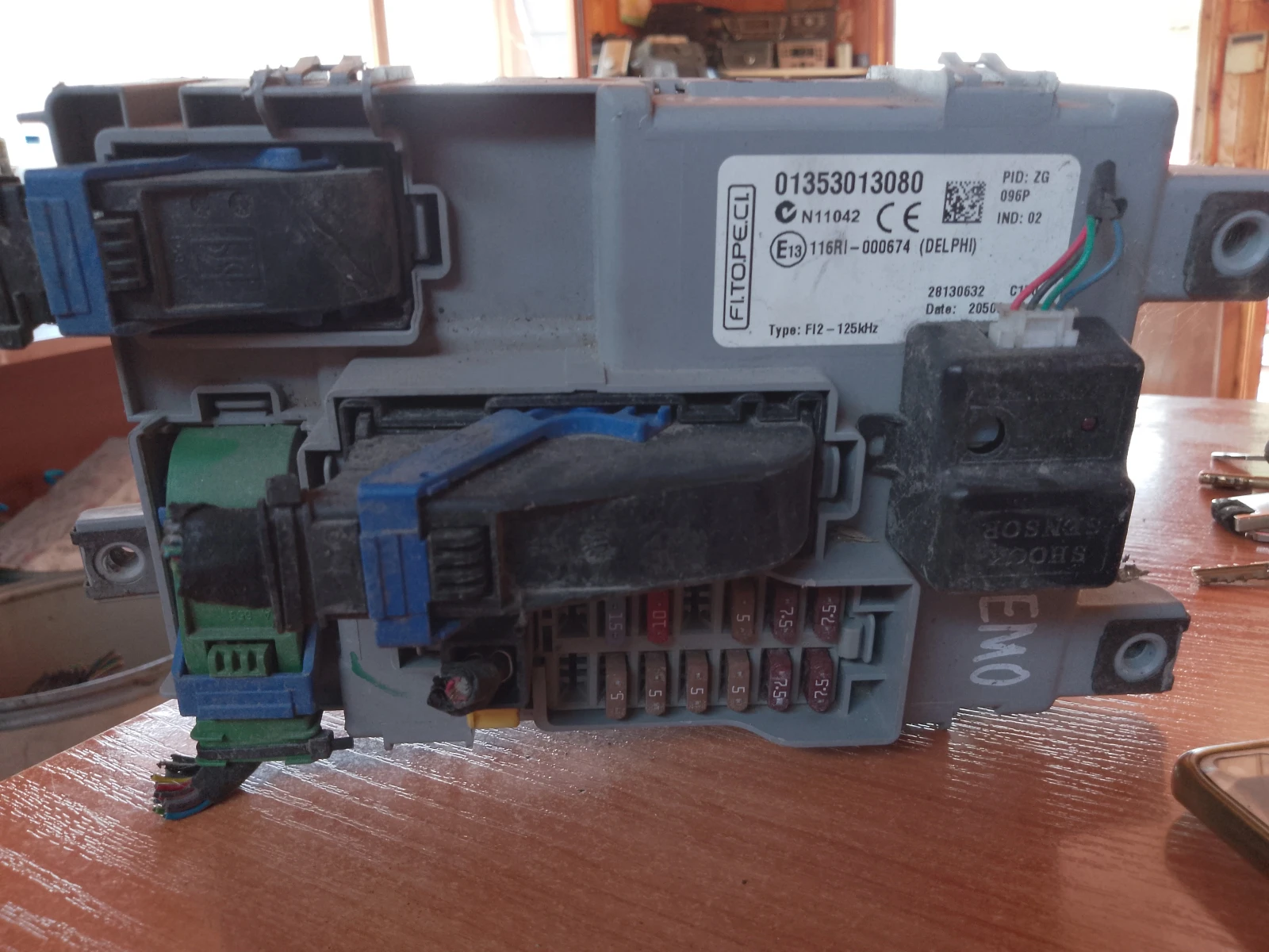 01353013080      1.4 | Mobile.bg   1