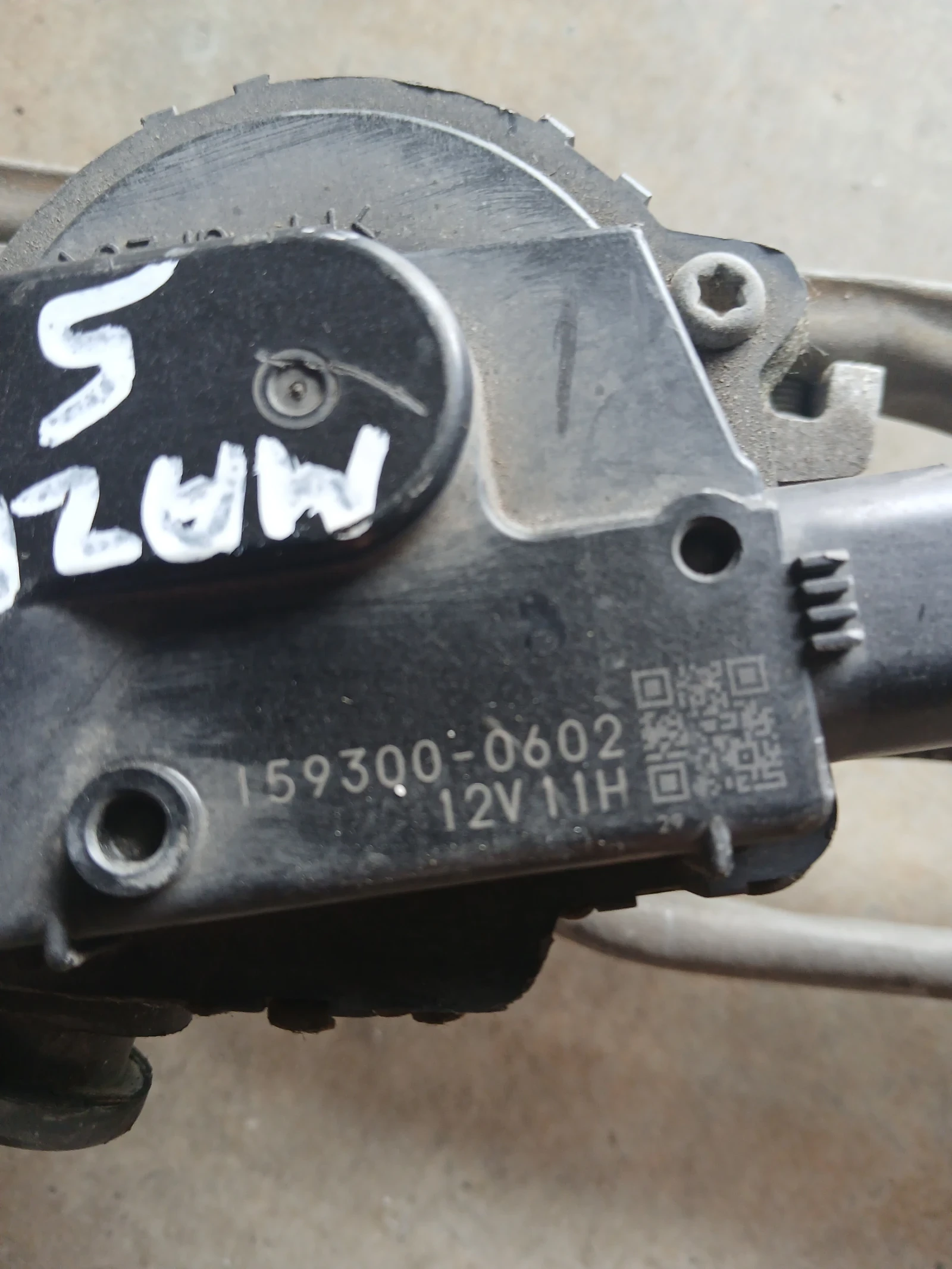 159300-0602 моторче с механизъм чистачки Mazda 5, снимка 3 - Части - 54969880