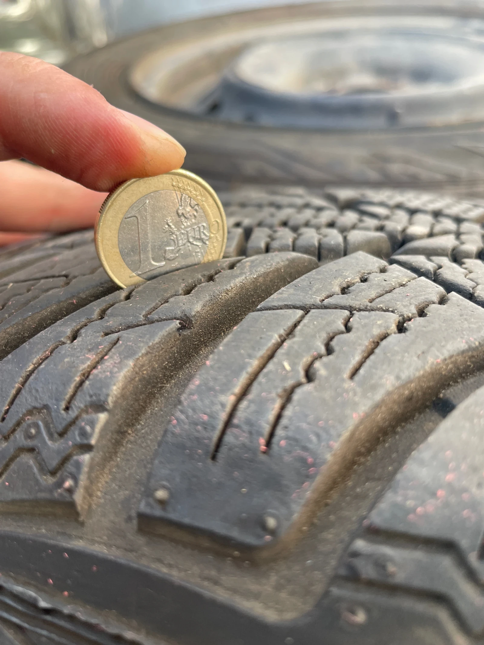 Гуми с джанти Други 195/65R15, снимка 10 - Гуми и джанти - 55881492