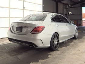 Mercedes-Benz C 300 AMG* PACK* BURMESTER* МАСАЖ* КАМЕРА* ПОДГРЕВ* КЕЙЛ, снимка 2