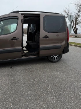 Peugeot Partner 1.6HDI/ 92кс. 2013г. - 5550 € / 10854.86 лв. - 16543725 13