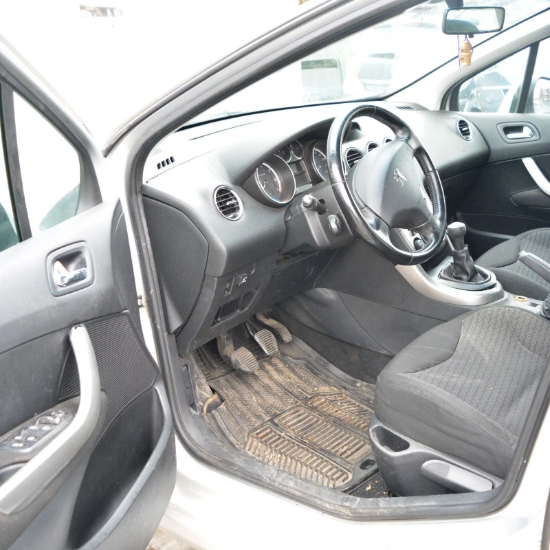 Peugeot 308 1.6 16V, снимка 5 - Автомобили и джипове - 39415352