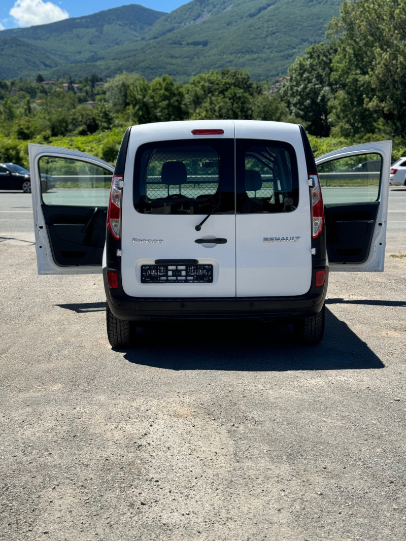 Renault Kangoo, снимка 4 - Автомобили и джипове - 46363183