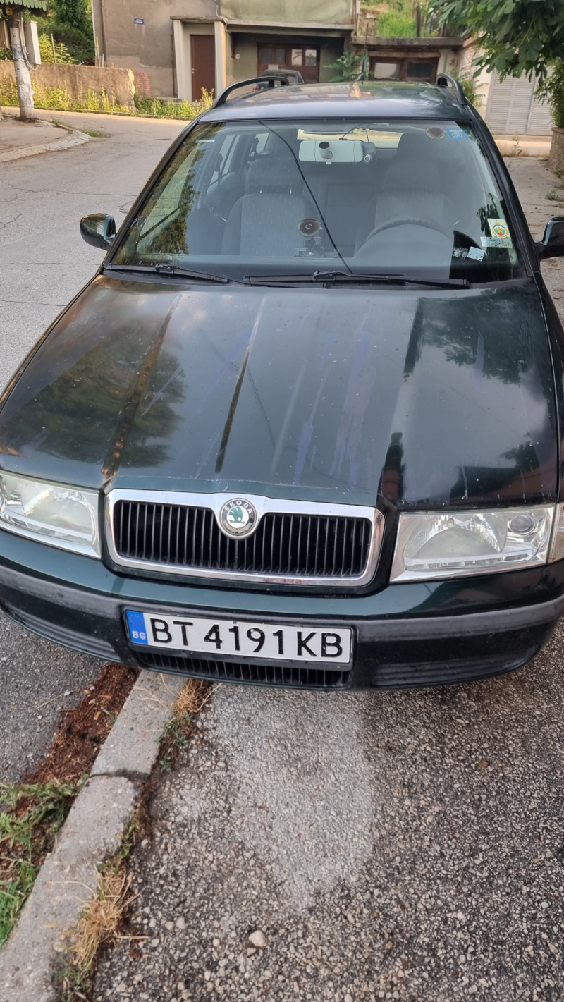 Skoda Octavia, снимка 1 - Автомобили и джипове - 46401956