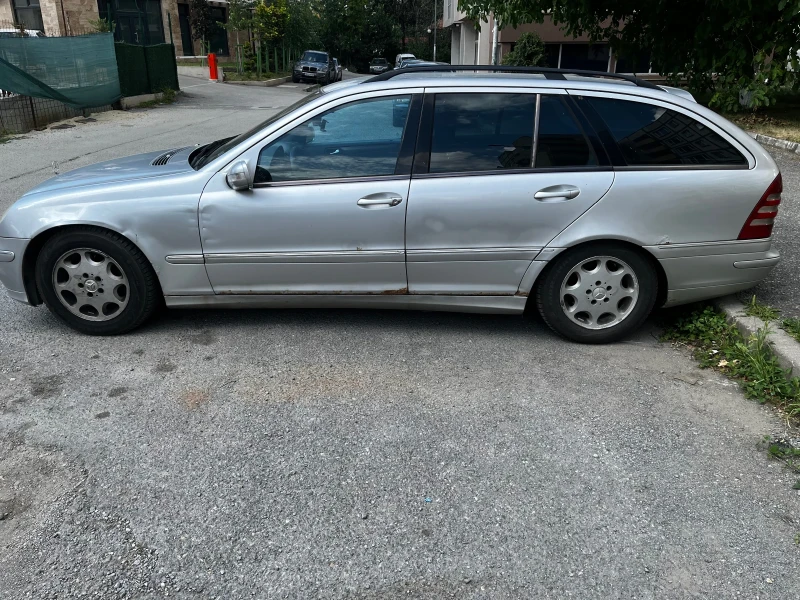 Mercedes-Benz C 200, снимка 6 - Автомобили и джипове - 47299748