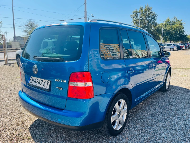 VW Touran 2.0 TDI 7-места, снимка 5 - Автомобили и джипове - 47402008