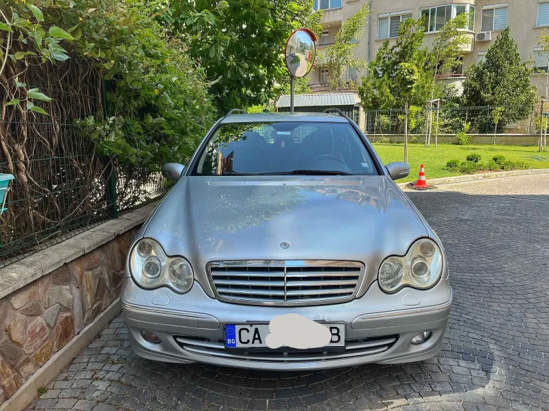 Mercedes-Benz C 320, снимка 1 - Автомобили и джипове - 47719619