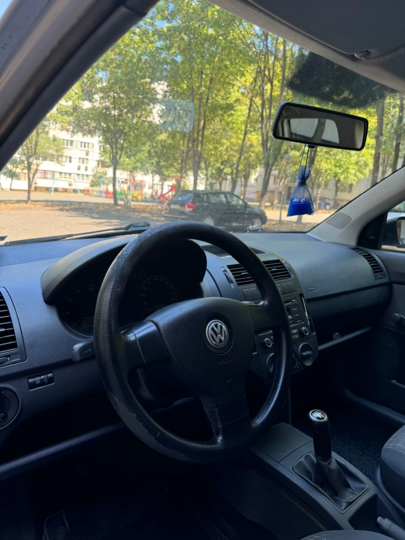 VW Polo 1.2I, снимка 8 - Автомобили и джипове - 47812094