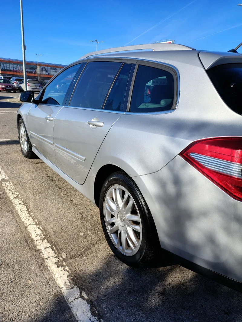 Renault Laguna 2.0 dci 150hp, снимка 3 - Автомобили и джипове - 48831486