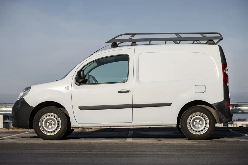 Renault Kangoo, снимка 3 - Автомобили и джипове - 48935971