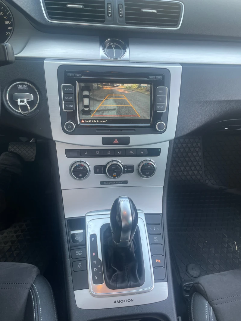 VW CC 2.0 TDI R-LINE 4Motion/DSG/DISTRONIC/LED/Kamera, снимка 14 - Автомобили и джипове - 53267571