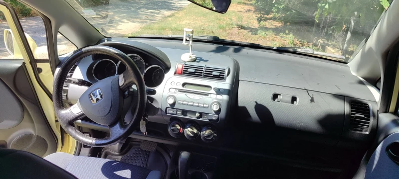 Honda Jazz, снимка 6 - Автомобили и джипове - 52527728