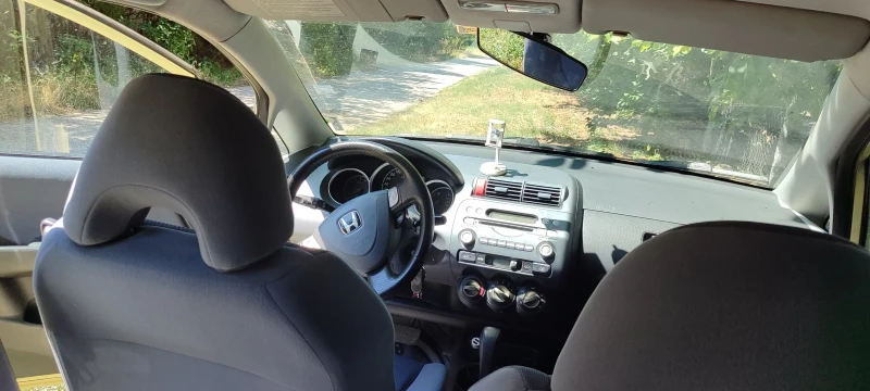 Honda Jazz, снимка 8 - Автомобили и джипове - 52527728