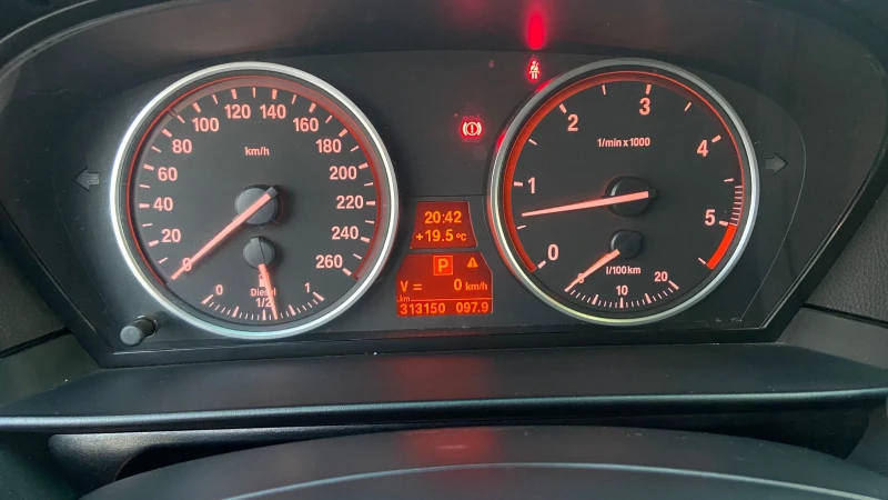 BMW 525, снимка 8 - Автомобили и джипове - 51076368