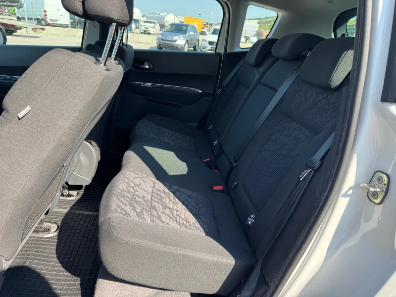 Peugeot 3008 2.0 HDI 163 k.s. AUTOMATIC, снимка 14 - Автомобили и джипове - 51295803