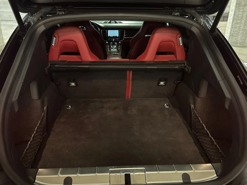 Porsche Panamera GTS  CARFAX, снимка 15 - Автомобили и джипове - 53030740