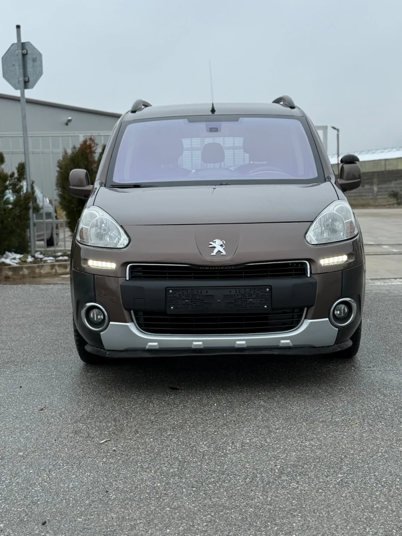 Peugeot Partner 1.6HDI/ 92кс. 2013г., снимка 2 - Автомобили и джипове - 53370857