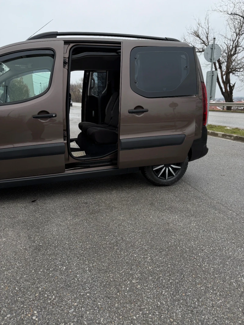 Peugeot Partner 1.6HDI/ 92кс. 2013г., снимка 13 - Автомобили и джипове - 53370857