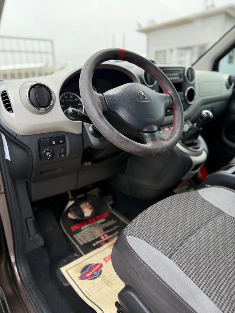 Peugeot Partner 1.6HDI/ 92кс. 2013г., снимка 12 - Автомобили и джипове - 53370857
