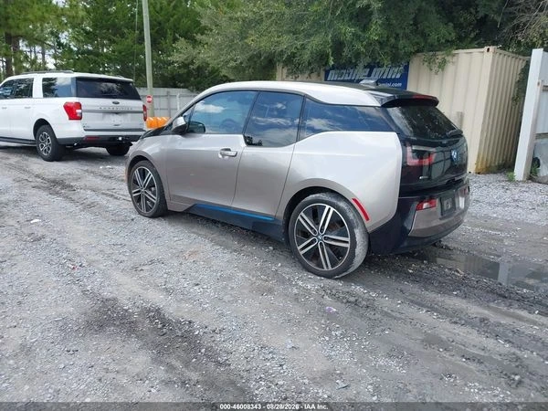 BMW i3, снимка 9 - Автомобили и джипове - 56104163