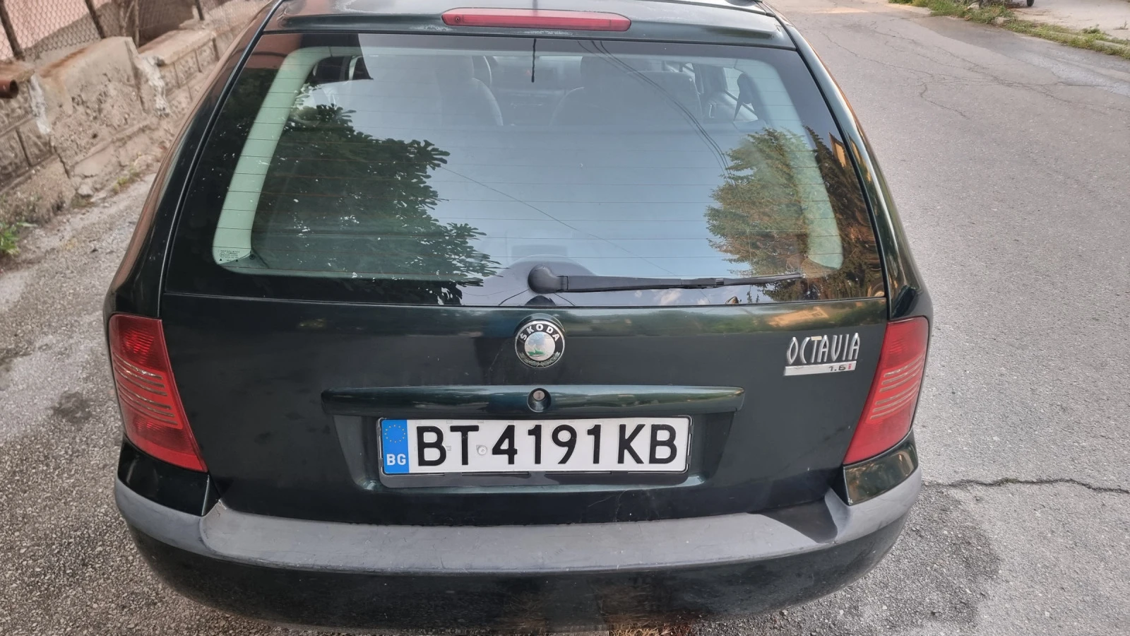 Skoda Octavia Комби 1.6 - изображение 3