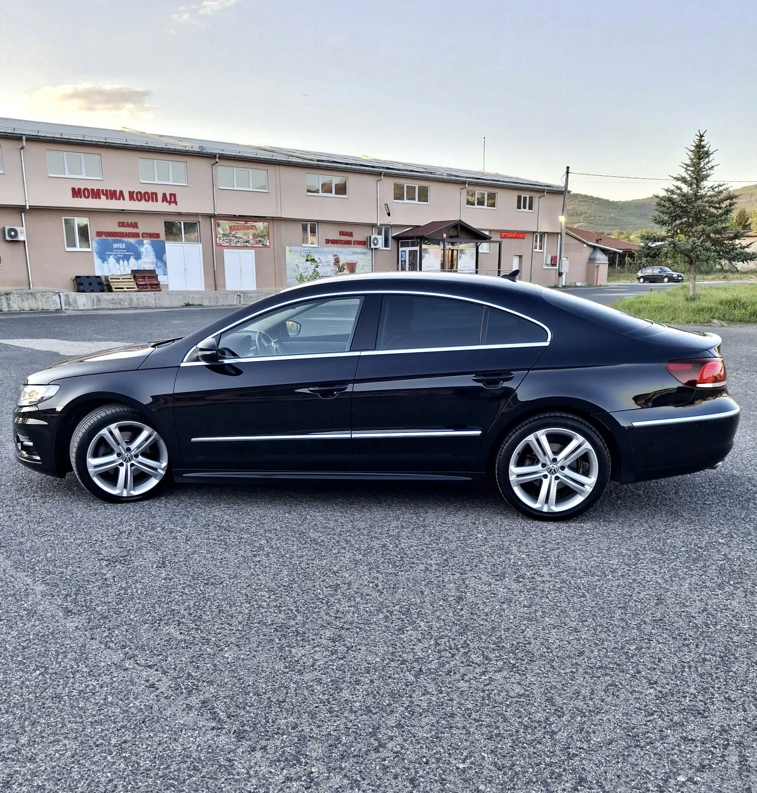 VW CC 2.0 TDI R-LINE 4Motion/DSG/DISTRONIC/LED/Kamera, снимка 5 - Автомобили и джипове - 54798040