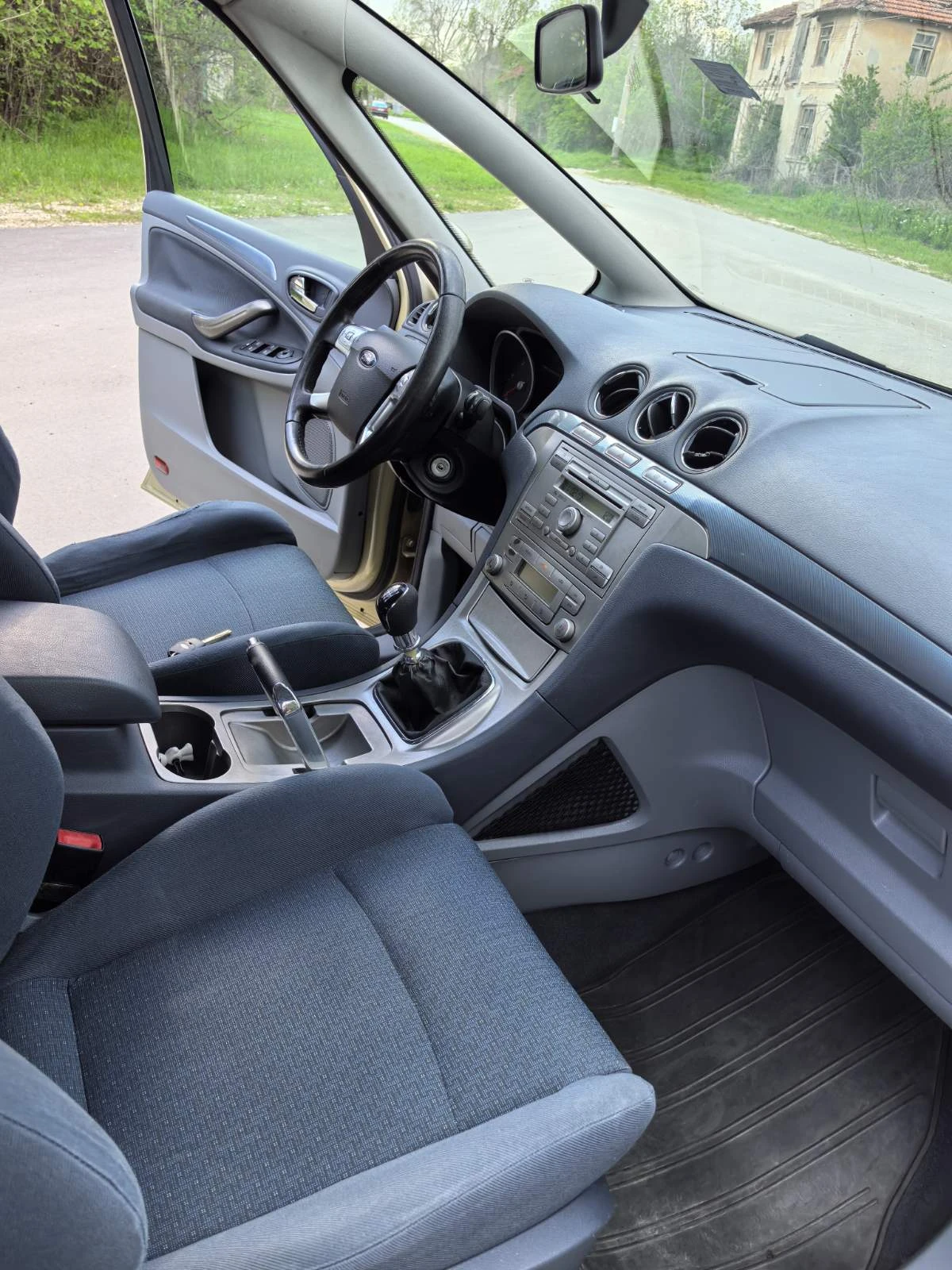 Ford S-Max 2.0 TDCI 140 кс - изображение 10