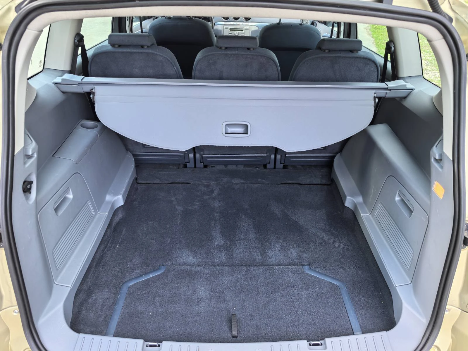 Ford S-Max 2.0 TDCI 140 кс - изображение 9