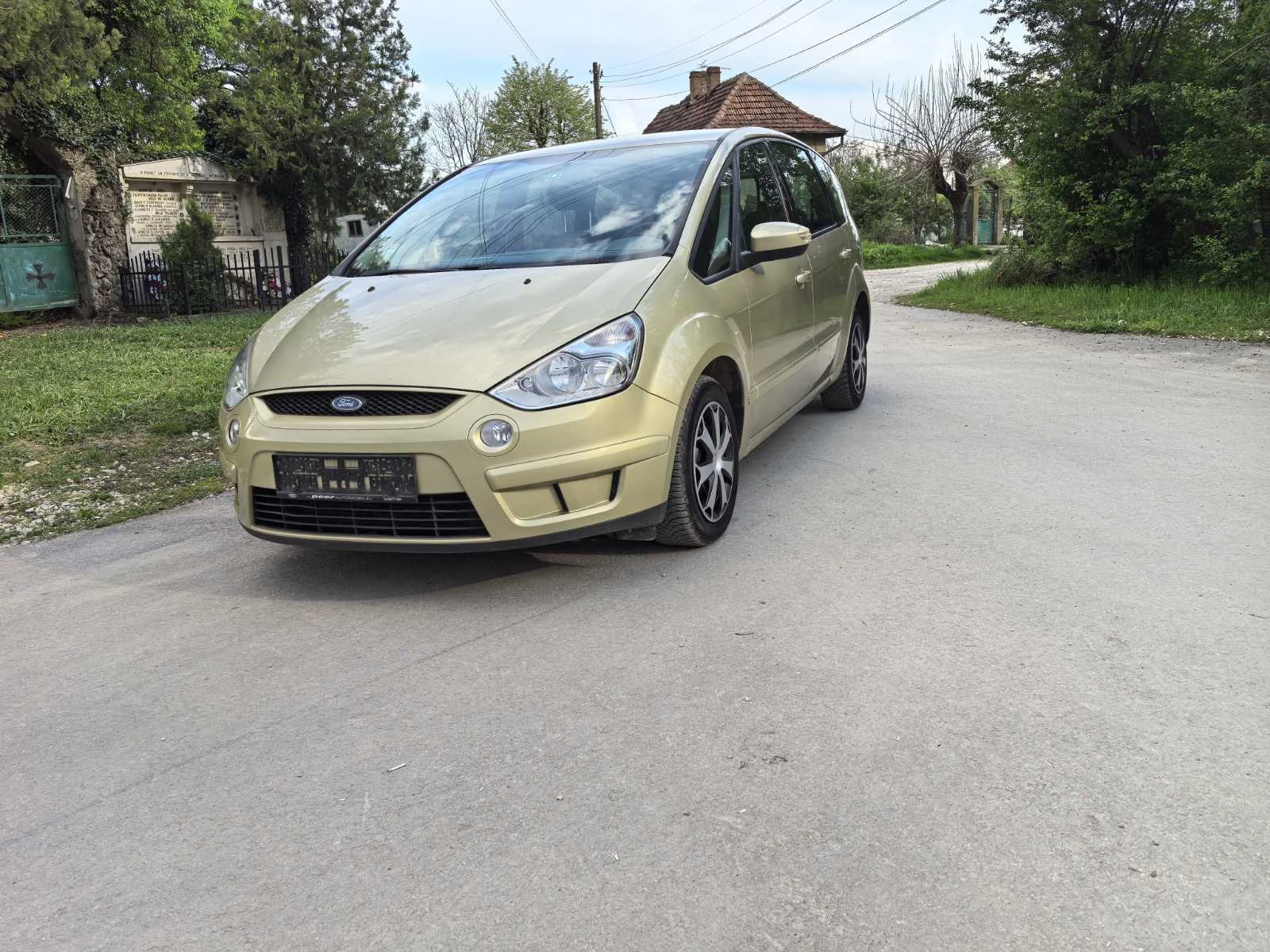 Ford S-Max 2.0 TDCI 140 кс - изображение 2