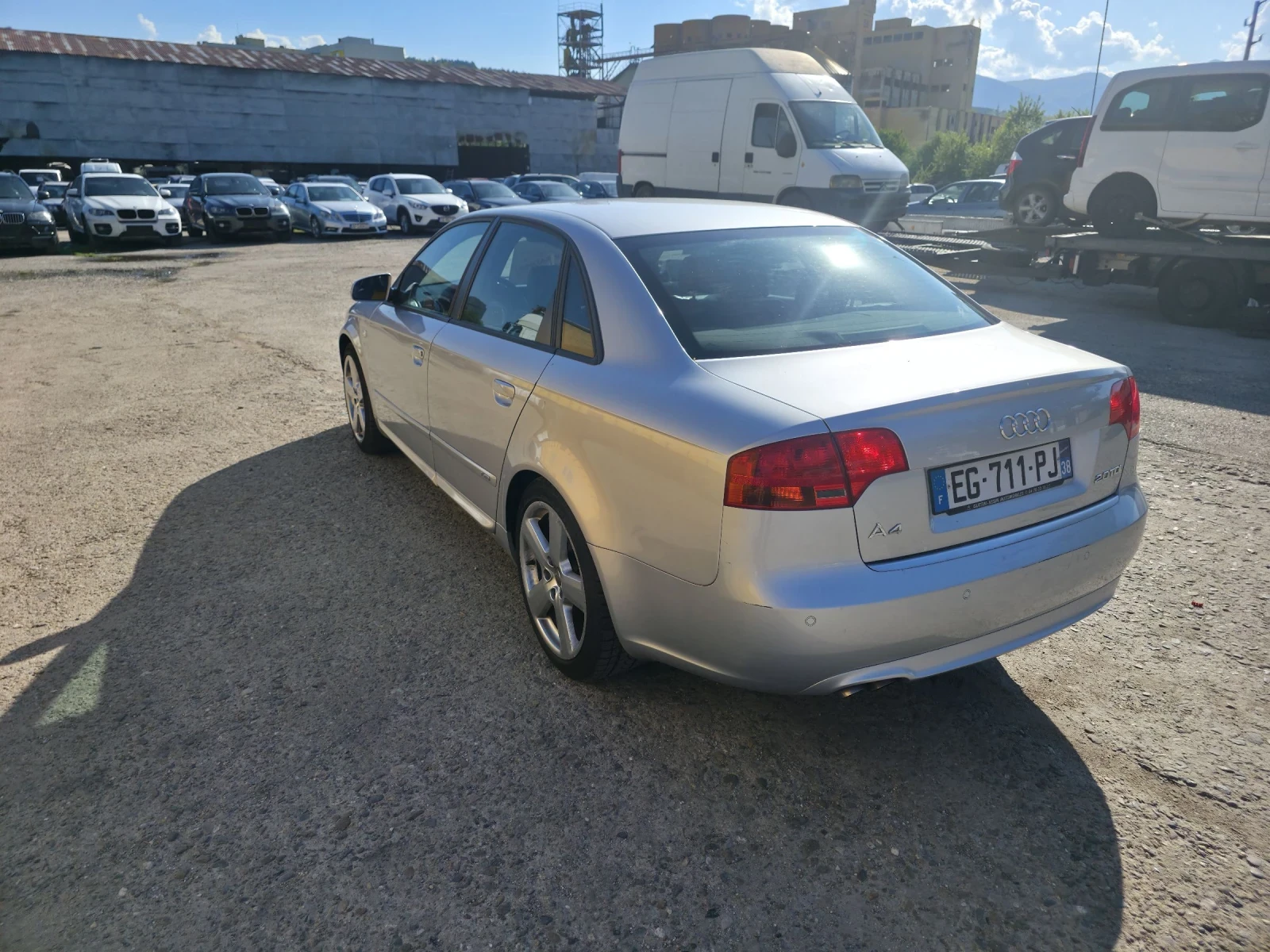 Audi A4 2.0tdi пълен S-Line - изображение 2