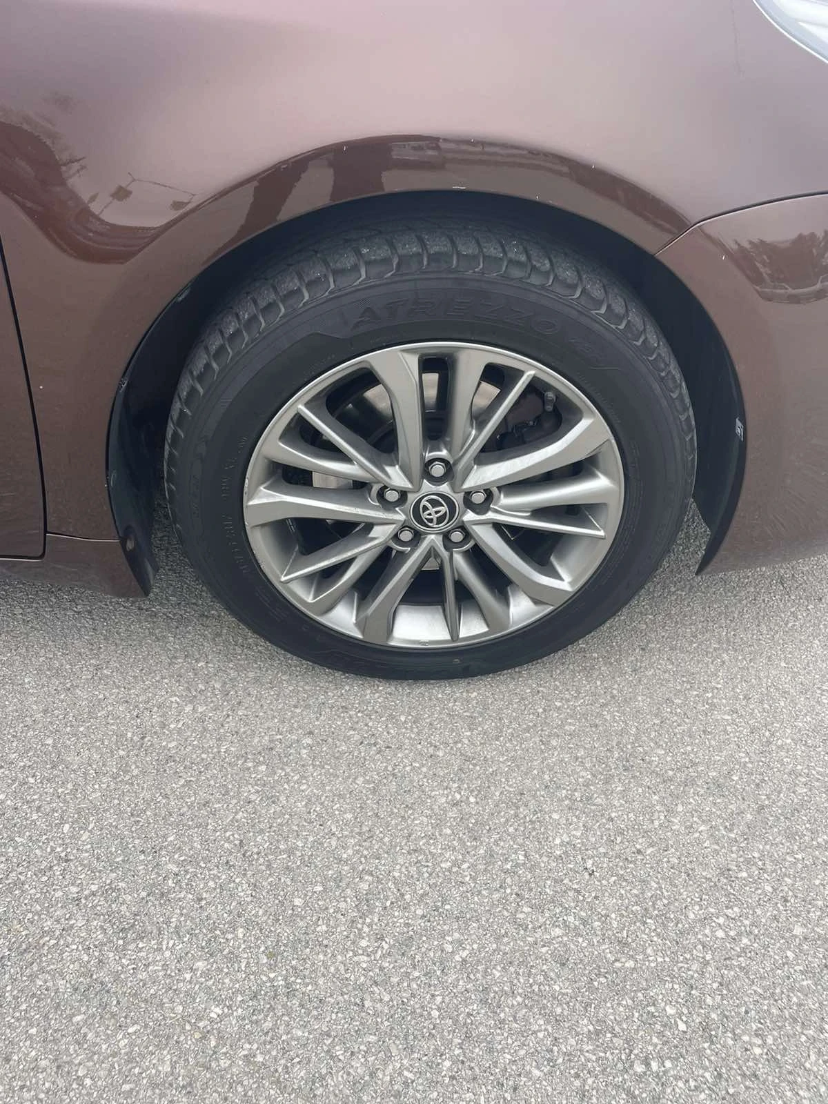 Toyota Avensis 2.0  - изображение 6
