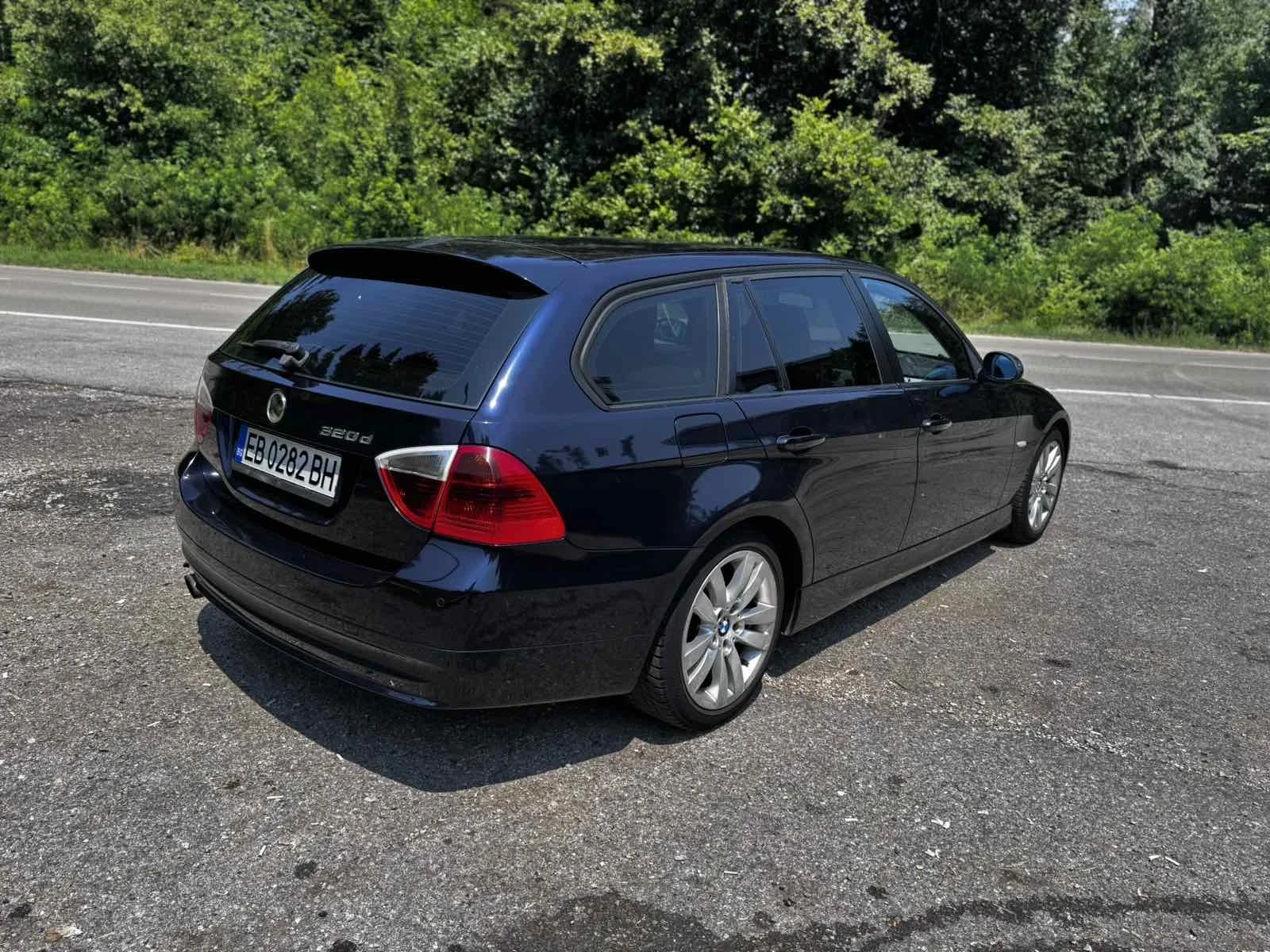 BMW 320  - изображение 4