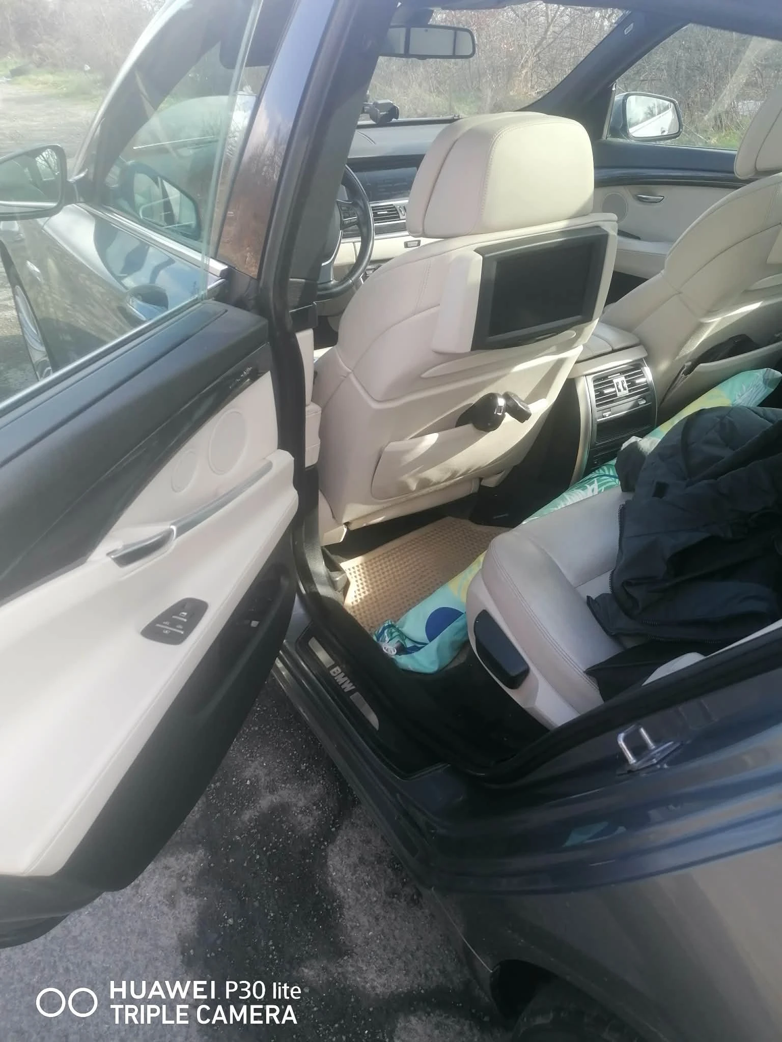 BMW 5 Gran Turismo F07  535i (306 Hp) - изображение 10