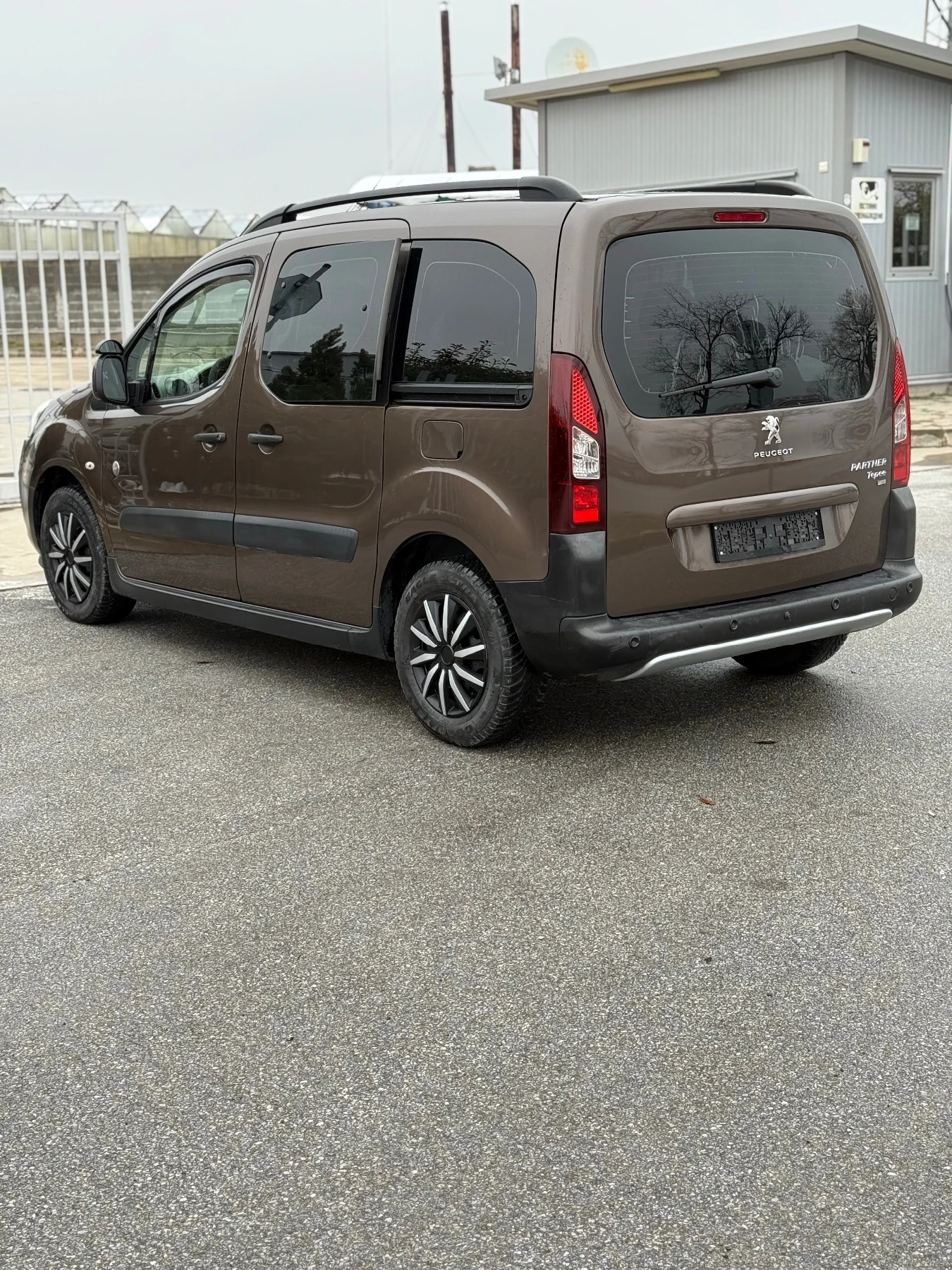 Peugeot Partner 1.6HDI/ 92��. 2013�. | Mobile.bg � ����������� 6