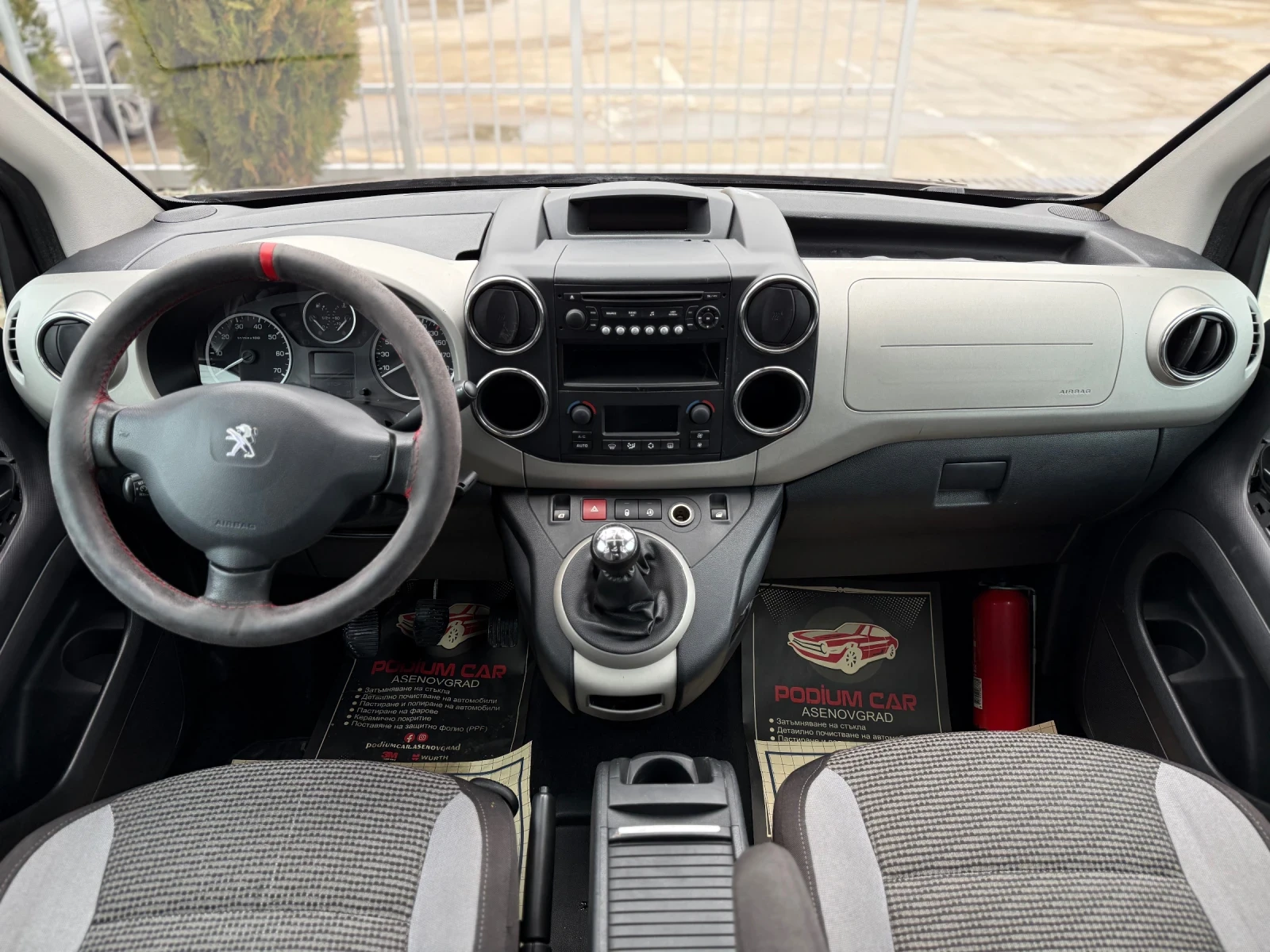 Peugeot Partner 1.6HDI/ 92��. 2013�. | Mobile.bg � ����������� 10