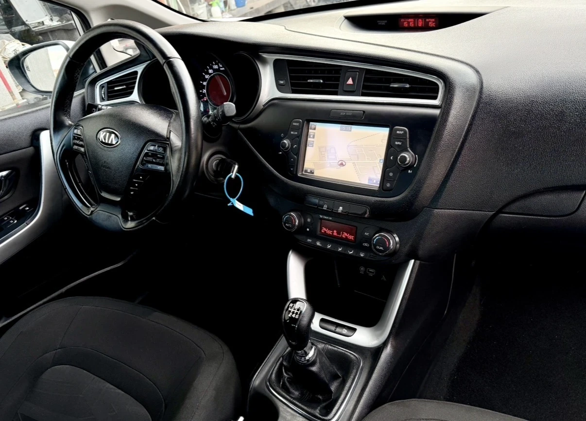 Kia Ceed  1.6CRDI-135��-FACELIFT-���������-EURO6 | Mobile.bg � ����������� 15