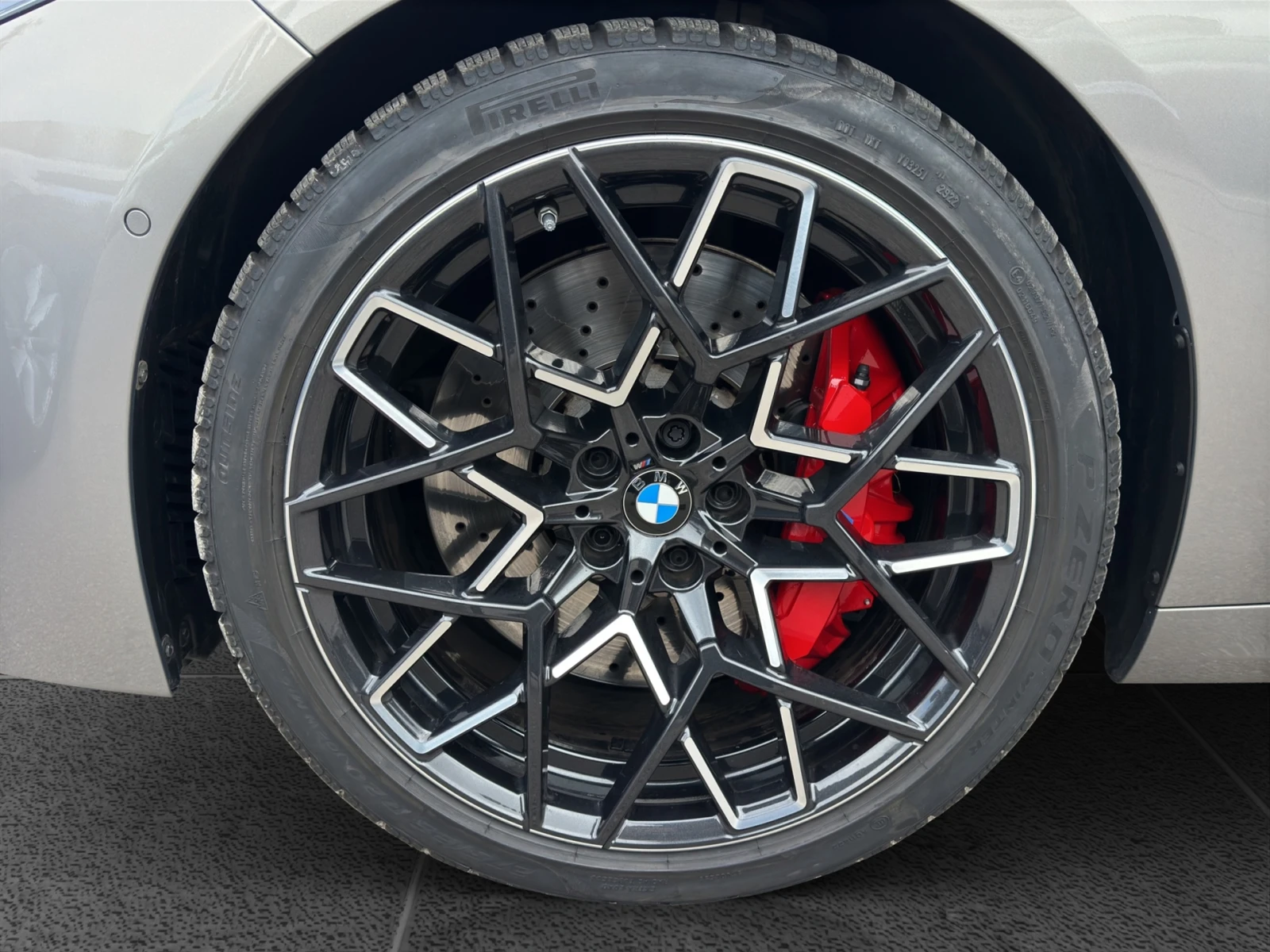 BMW M8 Гран Купе - изображение 5