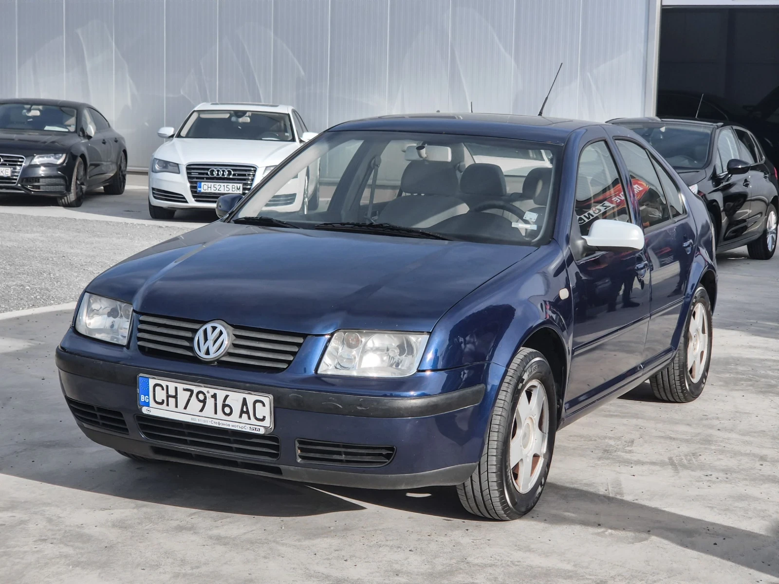 VW Jetta 1.9 TDI , снимка 6 - Автомобили и джипове - 53800360