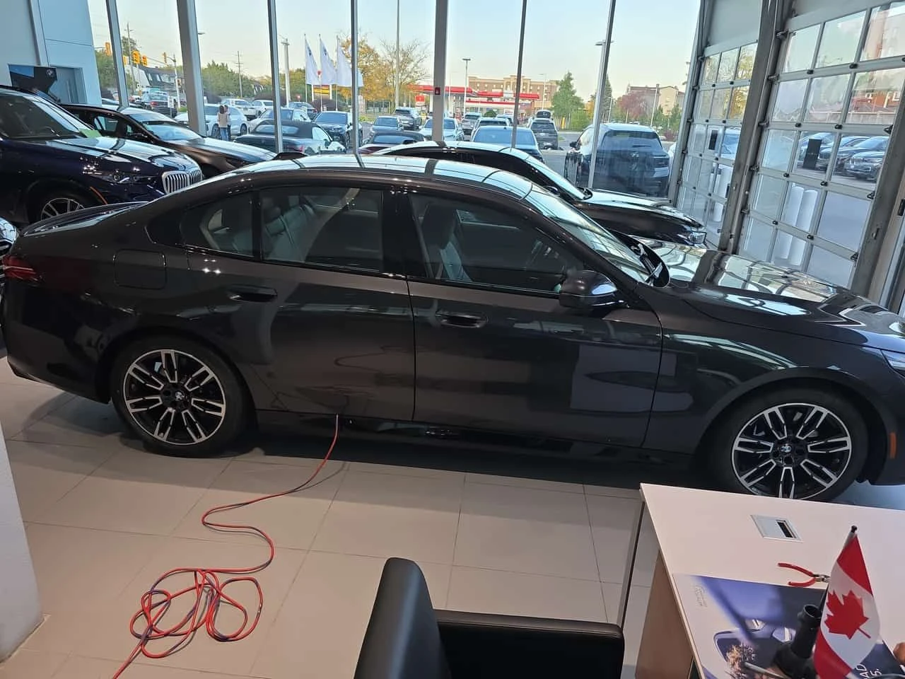 BMW 530 * xDrive * ПРЕДСТАВИТЕЛСТВО * ЛАЗЕР * BOWERS&WILKI, снимка 14 - Автомобили и джипове - 54000256